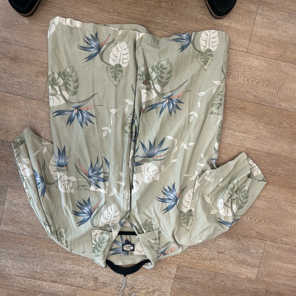 Tommy Bahamas Short Sleeve Button Down